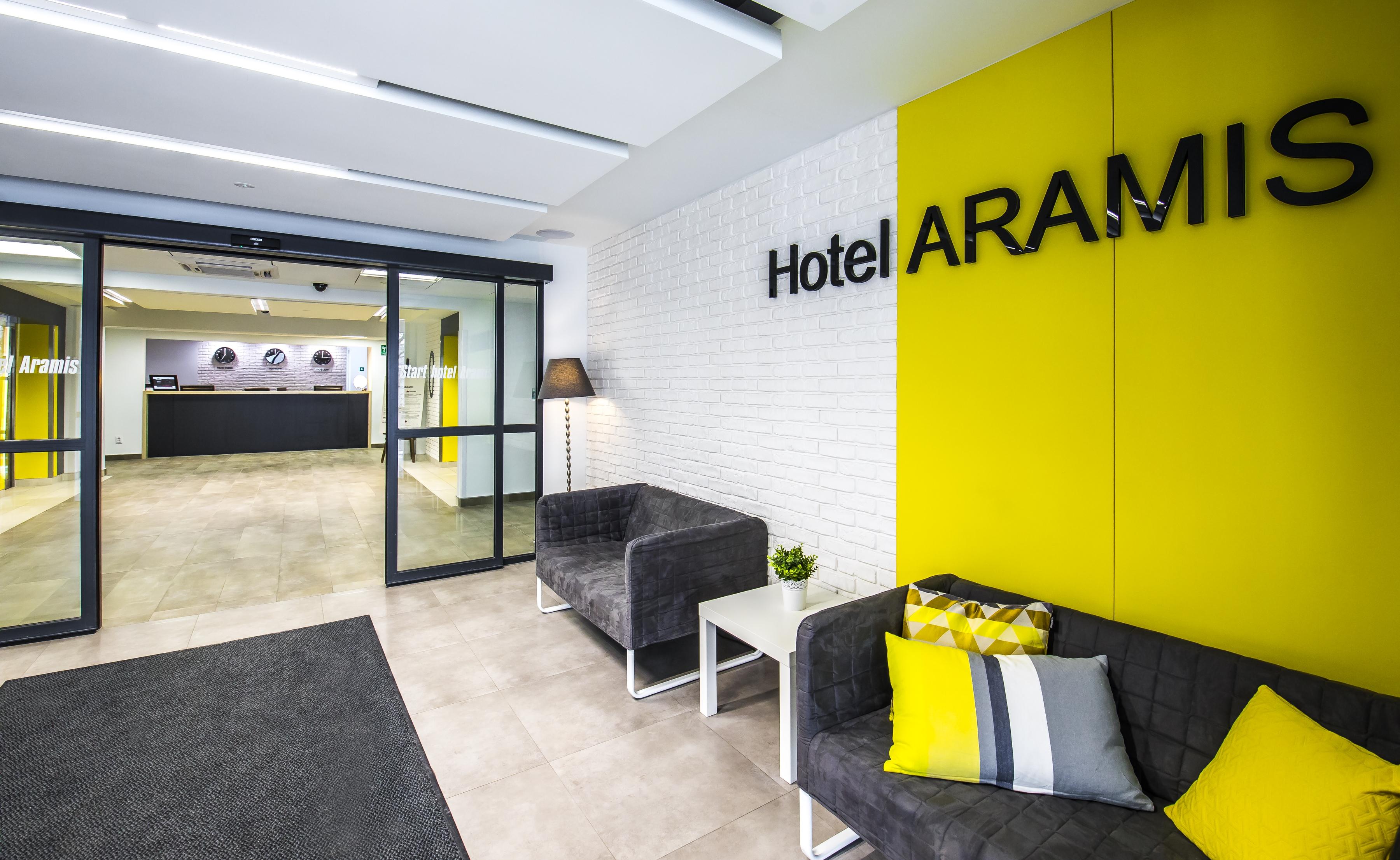 Aramis Hotel Varşovia Exterior foto